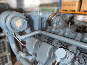 MTU V12 Series 2000 850hp engine -5